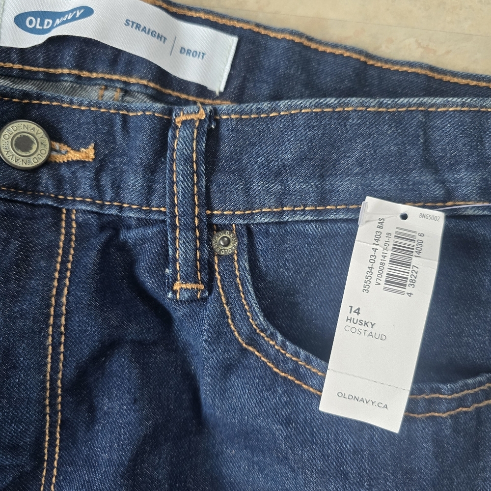 NWT Boys Husky size 14 Straight Jeans